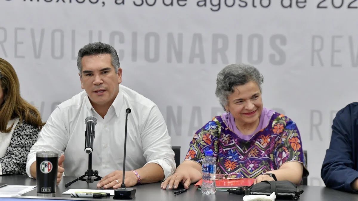 Declina Beatríz; Xochitl va.